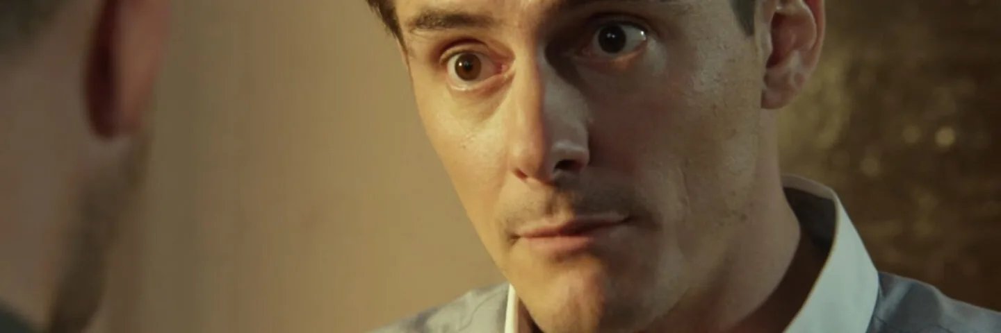 Кадр из 12 серии 1 сезона