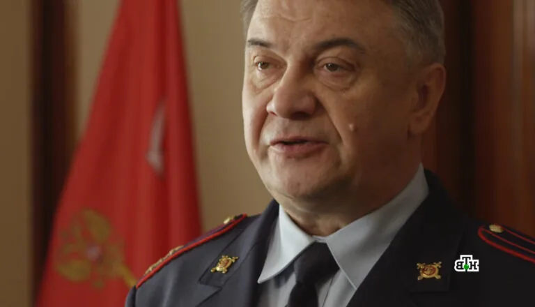 Момент из 17 серии 1 сезона