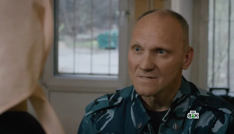 Момент из 15 серии 2 сезона