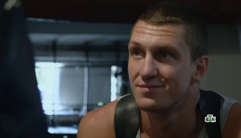 Момент из 13 серии 3 сезона