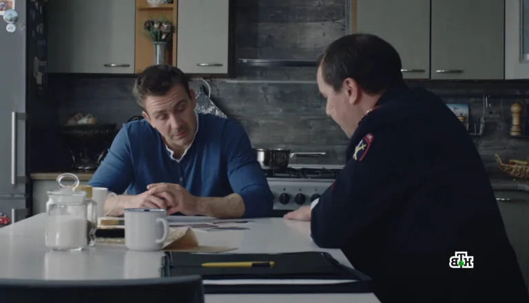 Момент из 19 серии 3 сезона